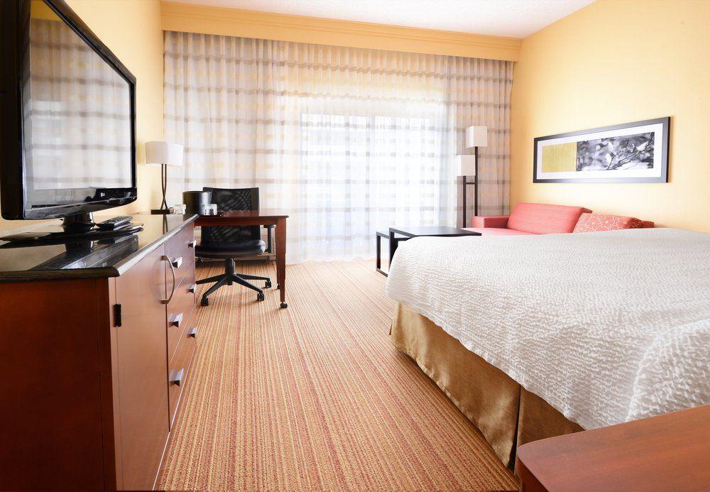Courtyard By Marriott Dallas Plano In Legacy Park Exterior foto