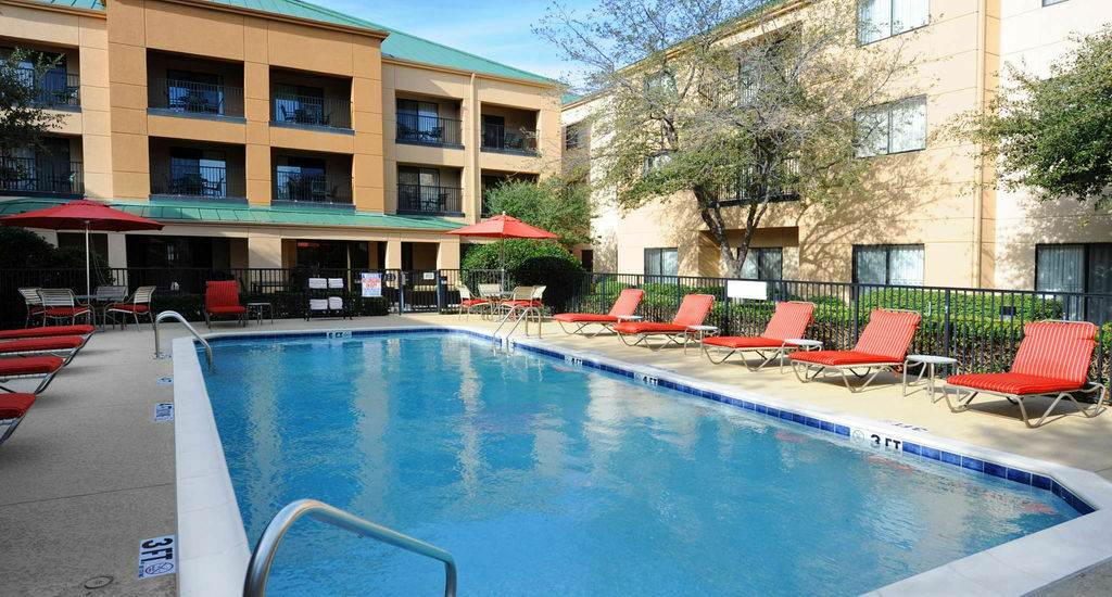 Courtyard By Marriott Dallas Plano In Legacy Park Exterior foto